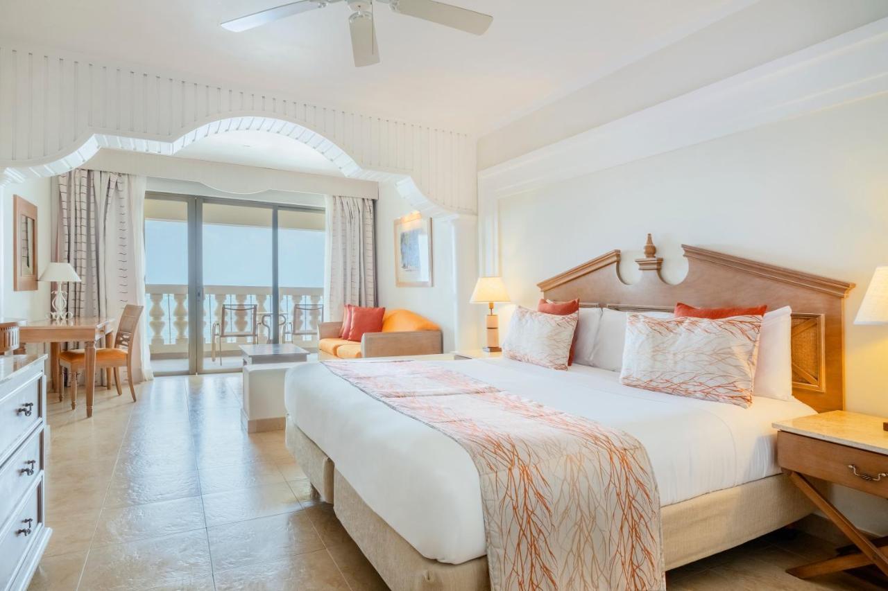 Iberostar Waves Rose Hall Beach Montego Bay Extérieur photo