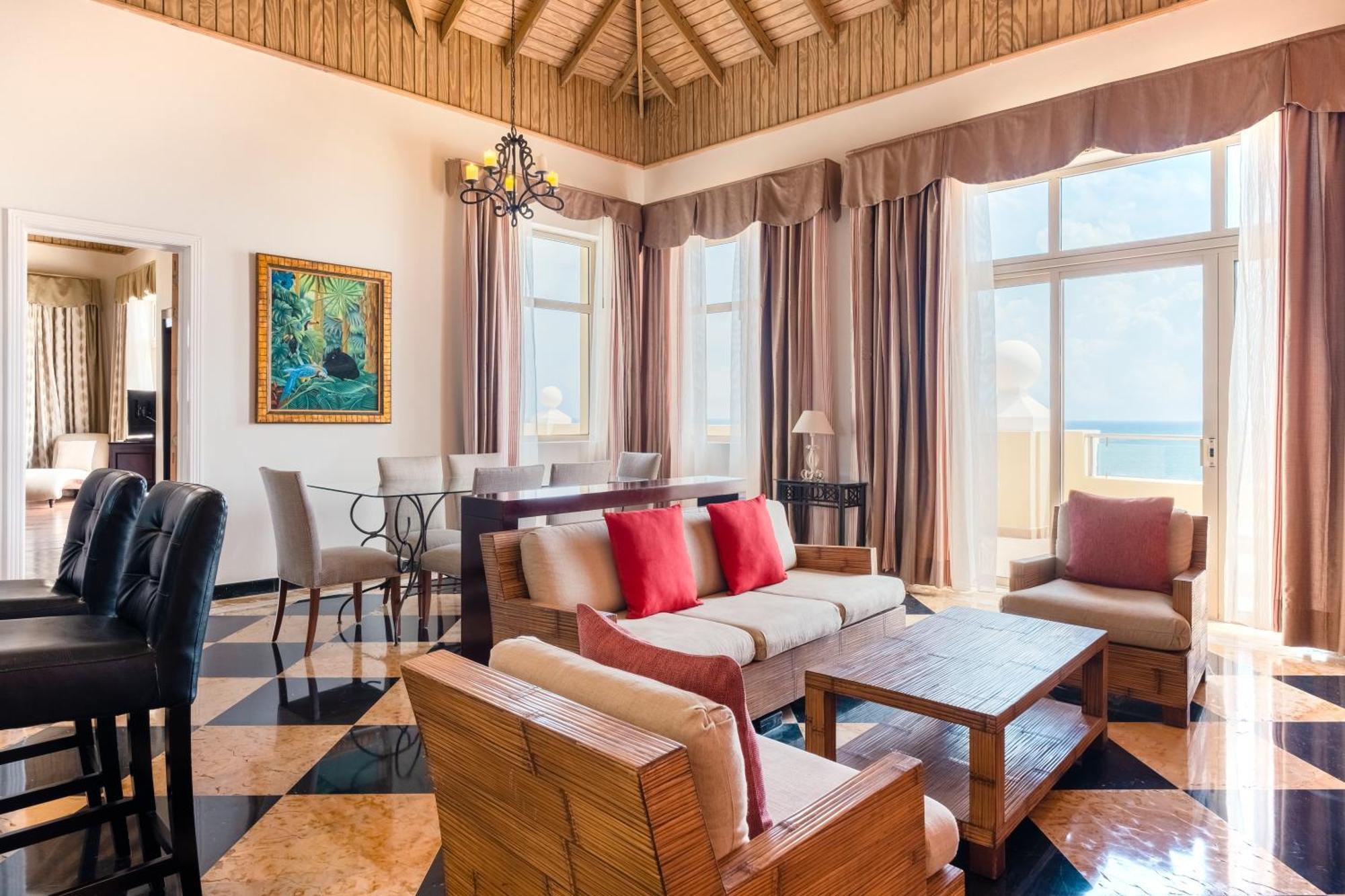 Iberostar Waves Rose Hall Beach Montego Bay Extérieur photo
